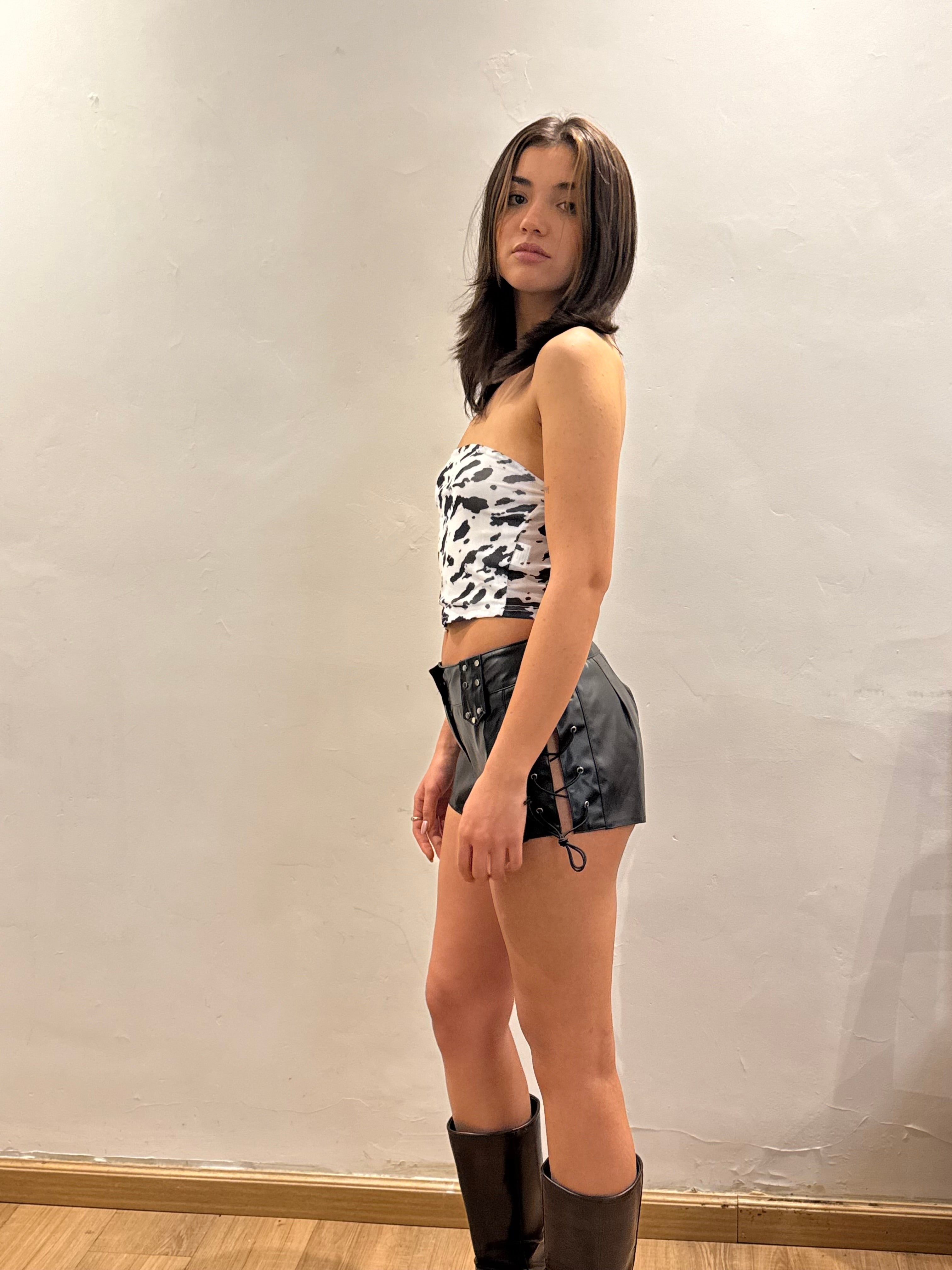 short noche🖤